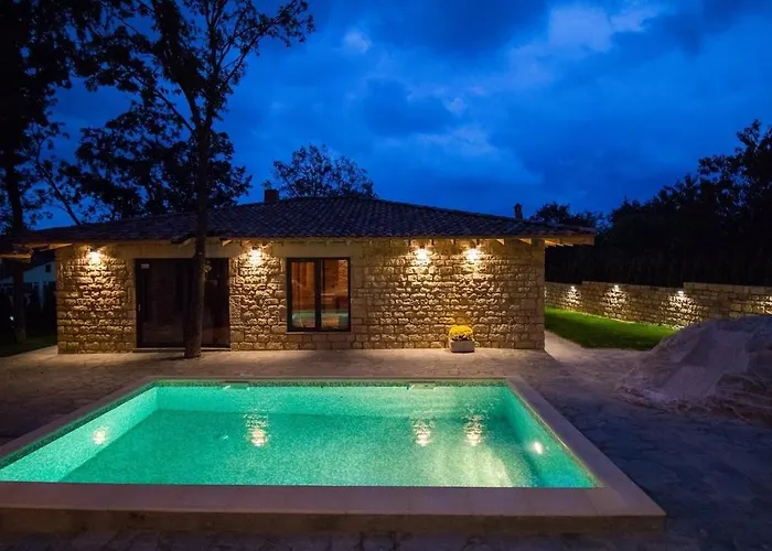 Dolce - Vintage 瓦爾納