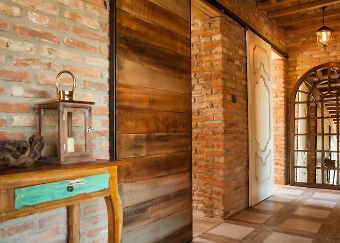 Dolce - Vintage 瓦爾納